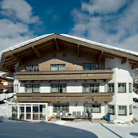 Appartements Familie Grundner Леоганг Екстер'єр фото
